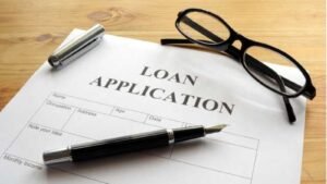 CEOs cut reliance on bank loans on ‘sticky’ rates claim