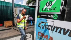 Regulator caps electric vehicles charging costs