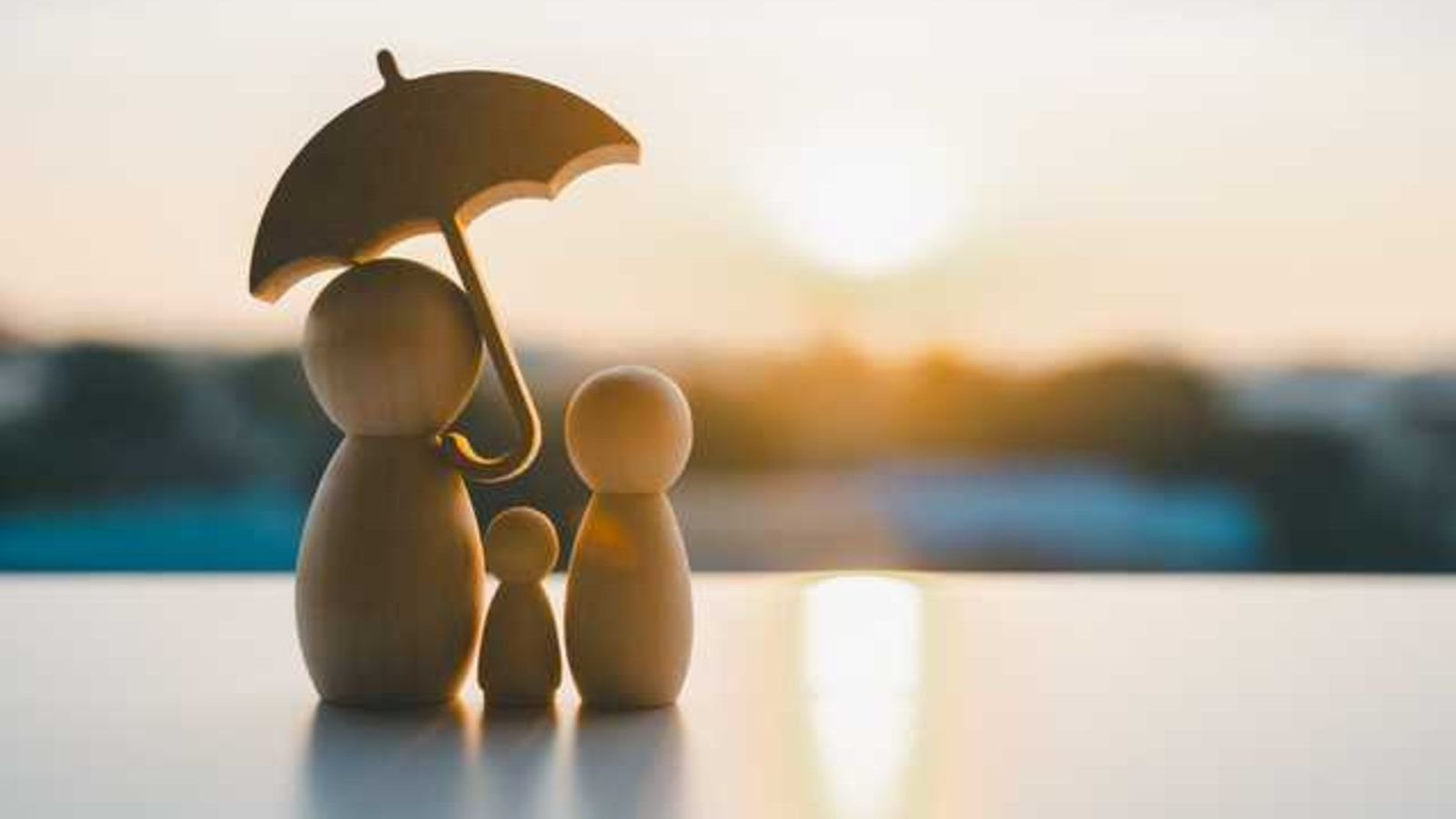 When politicians invest in insurers, trust gap widens