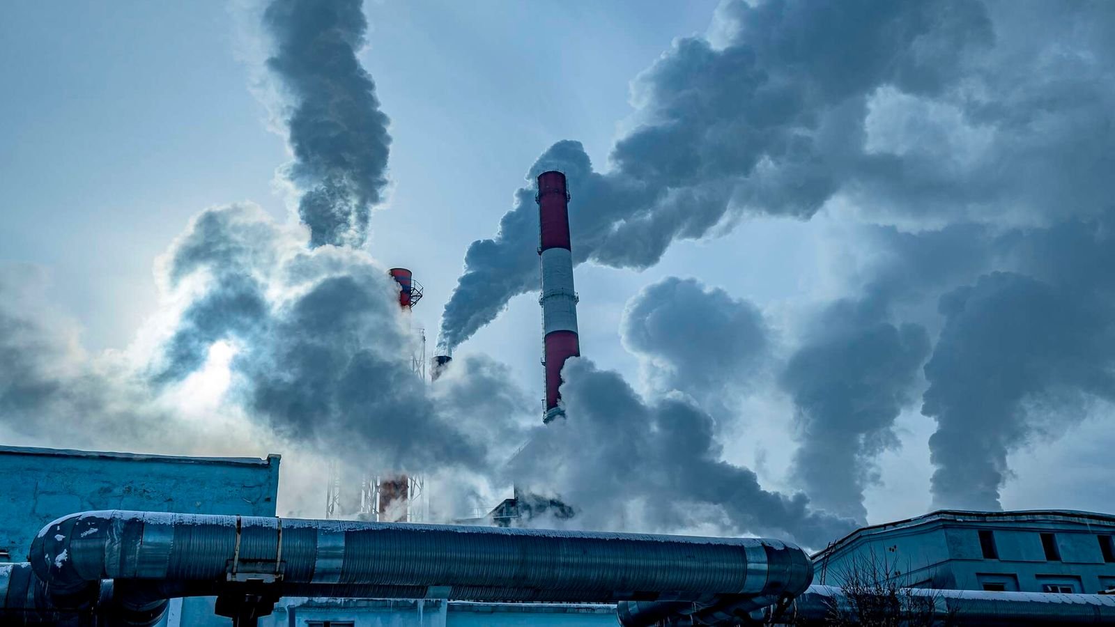 Kenya cuts thermal power usage to avert steep electricity prices