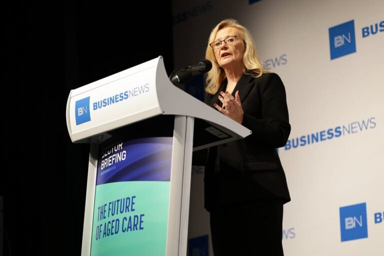 WA starts new health boss search as Bowen announces exit