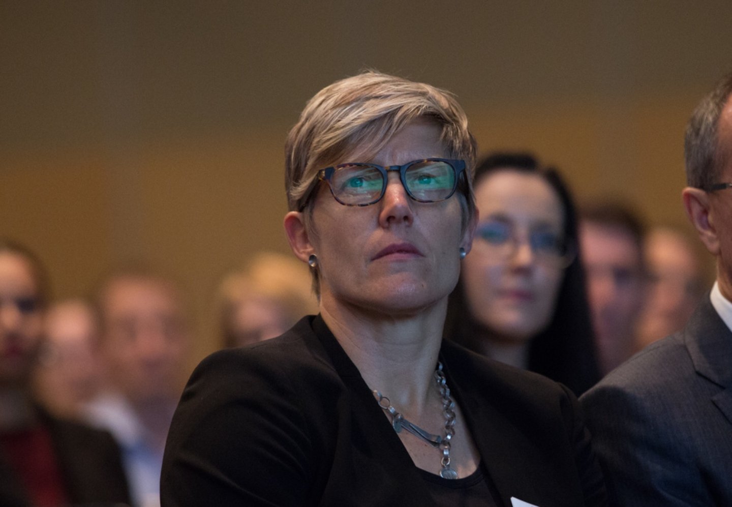 Red tape snarl costs business $160b