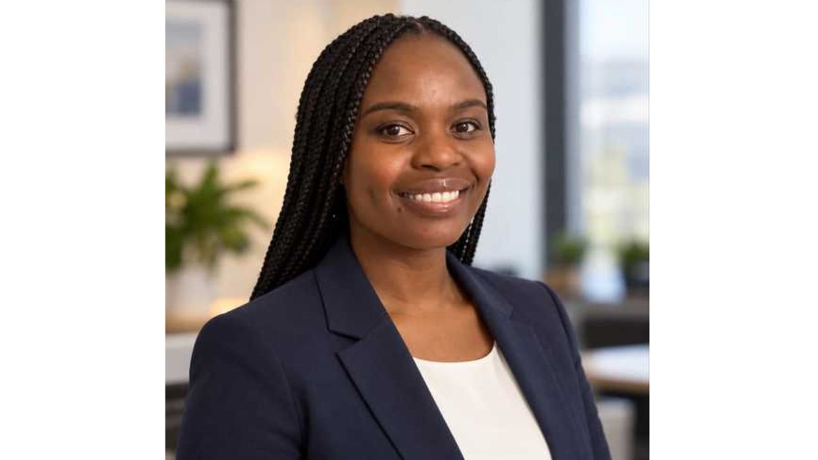 Ex-banker turns immigrant woes into thriving UK career