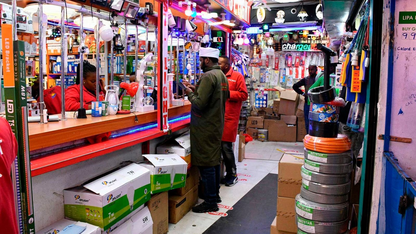 Small businesses bear brunt of unreliable Kenya power supply
