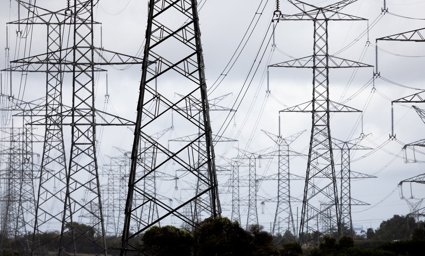 Contractor trio win $655m power infrastructure package